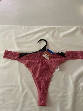 State of Day Lace Thong Panty in Dusty Rose